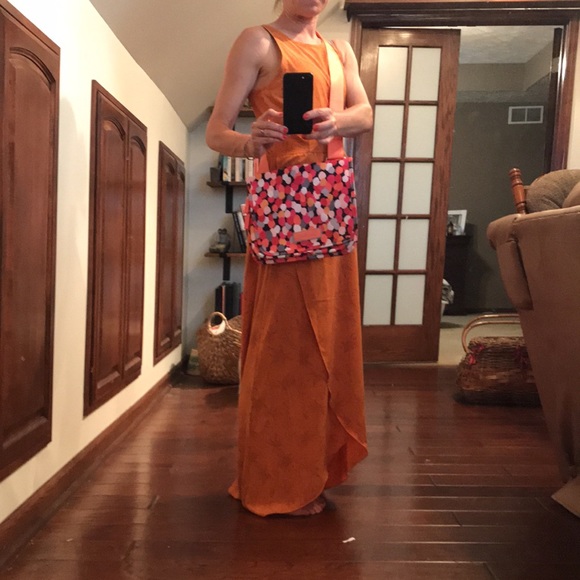 NWOT Vera Bradley hipster. Rare print. - Picture 7 of 7